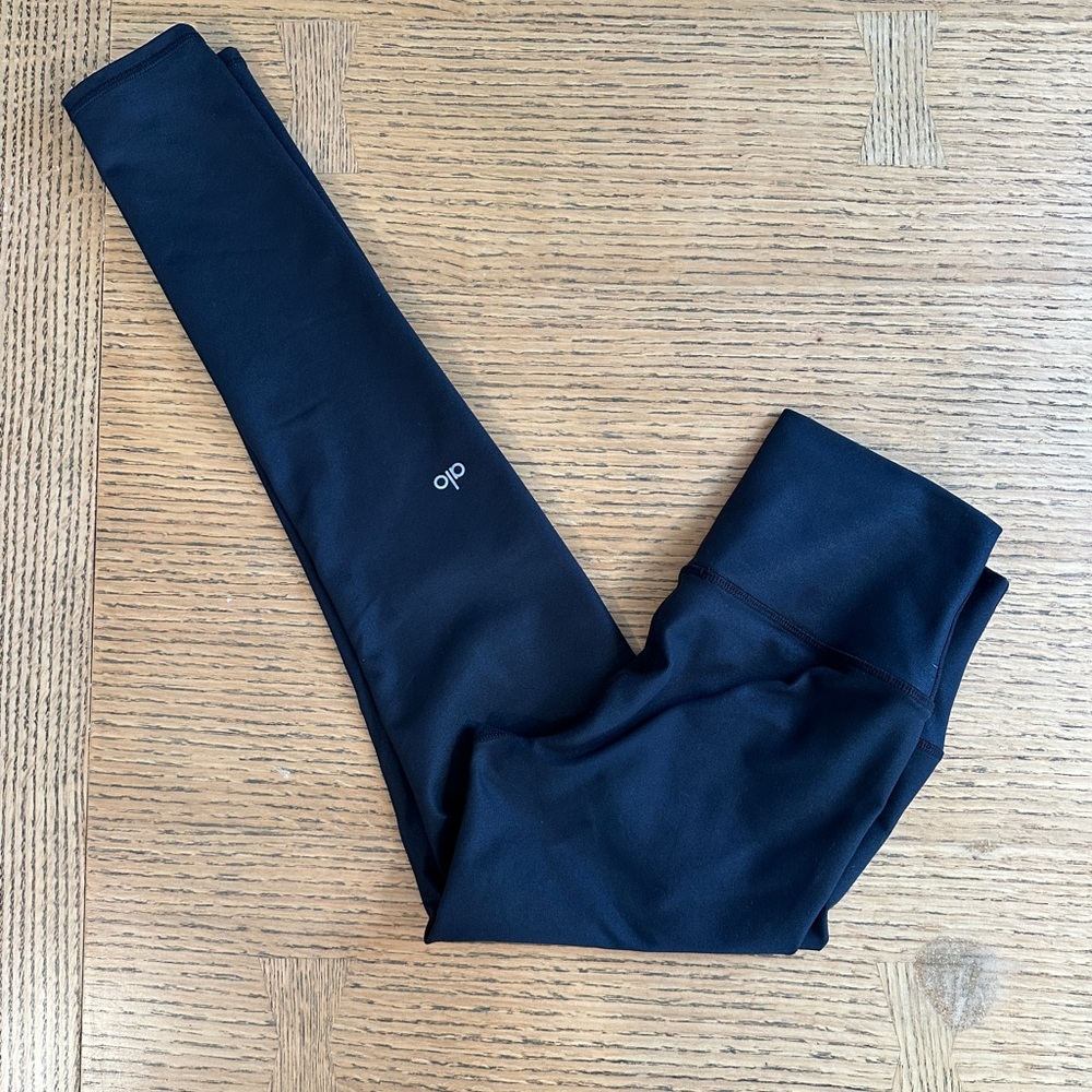 Small Black Alo Leggings